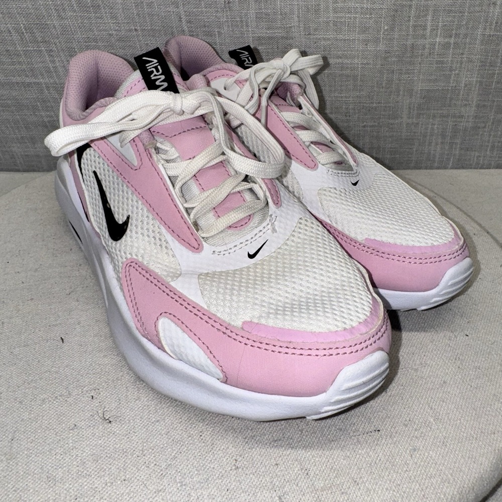 Nike Air Max Bolt Women 8.5 Pink White CU4152-103 Sneakers Athleisure Barbiecore - Picture 9 of 10